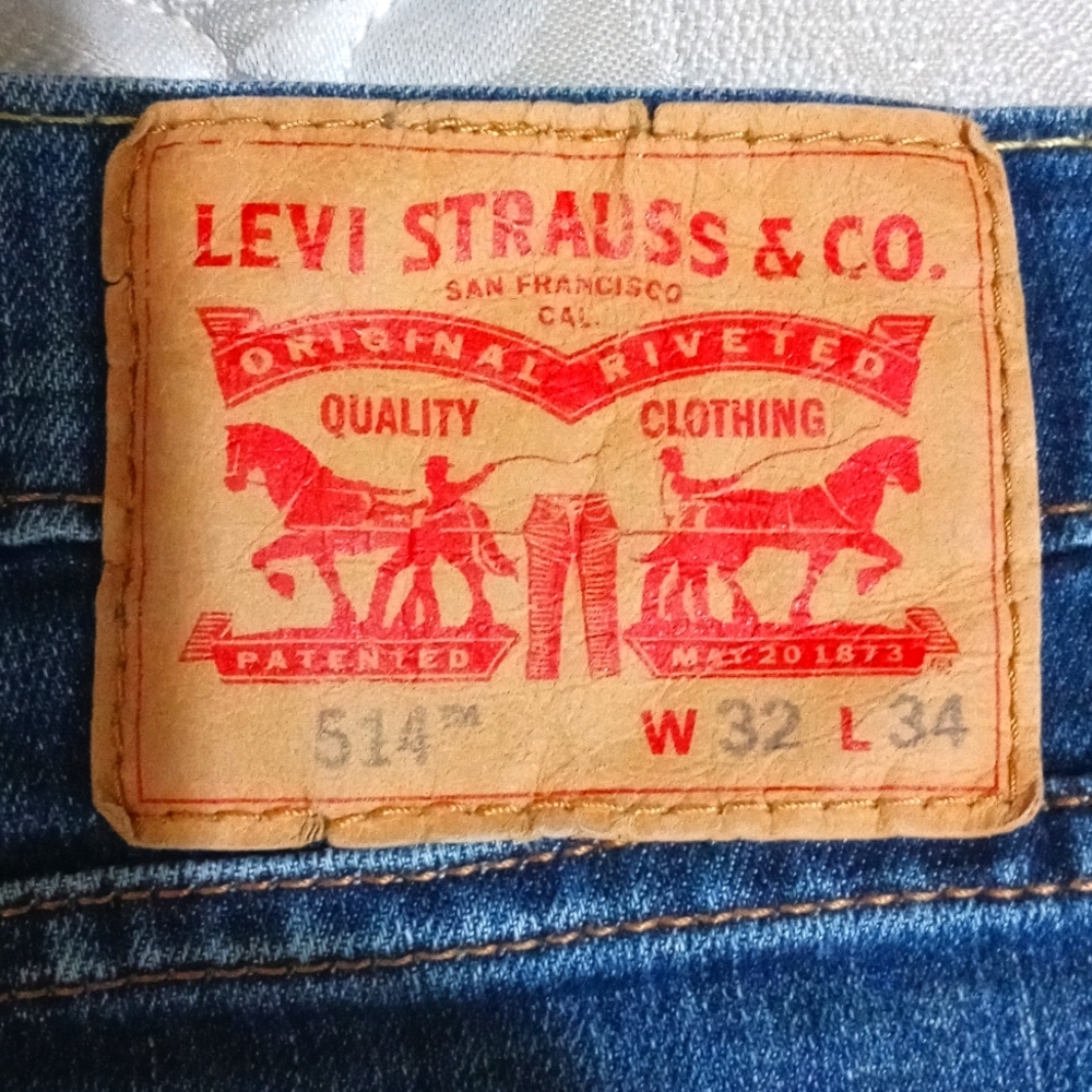 LEVIS 514 32x34
